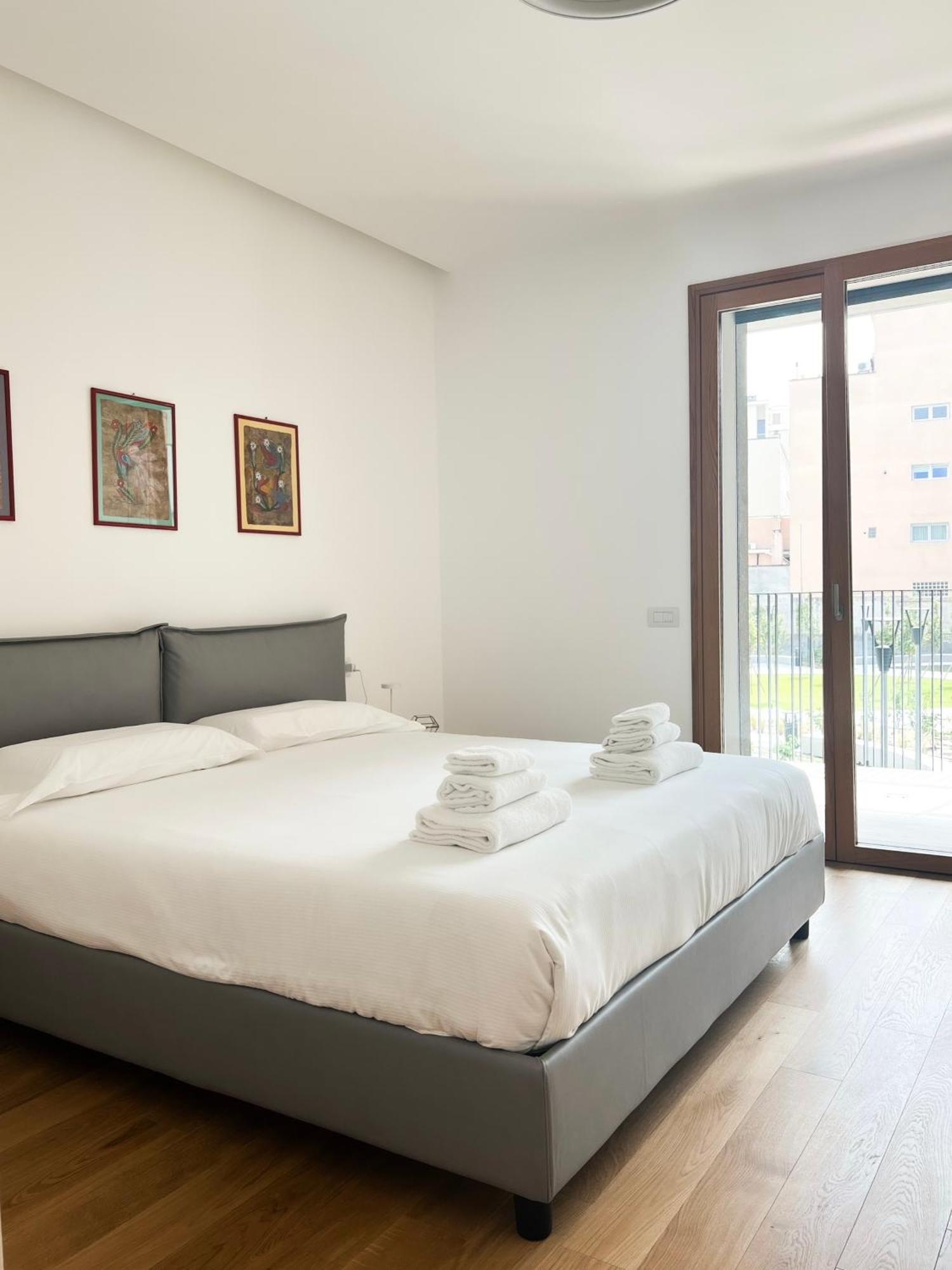 Comecasa Modern Terraced & Palestra Apartment Milan Exterior photo